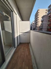 14/16 バルコニー