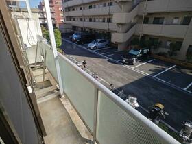 13/16 バルコニー