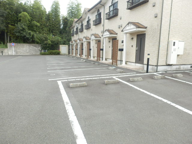 4/8 駐車場