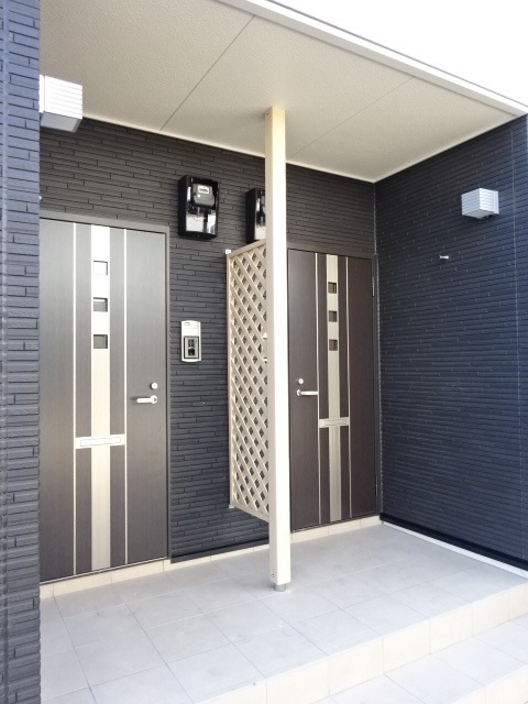 13/20 エントランス