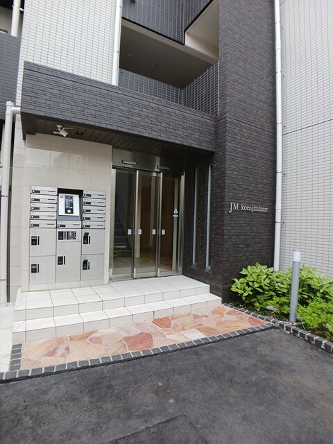 2/7 エントランス