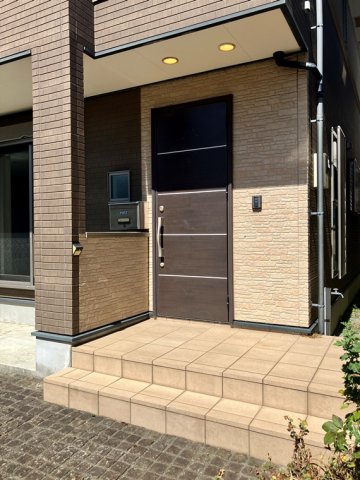 2/3 エントランス