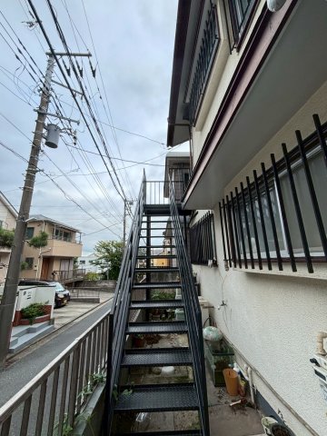 26/30 エントランス