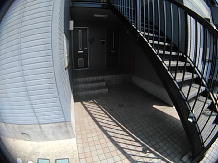 17/27 エントランス