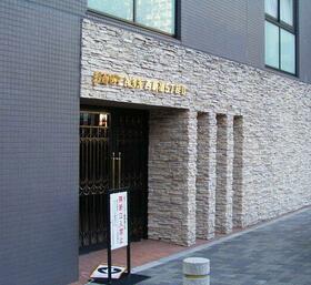 14/14 エントランス