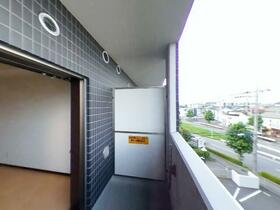 13/16 バルコニー