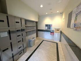 16/24 エントランス