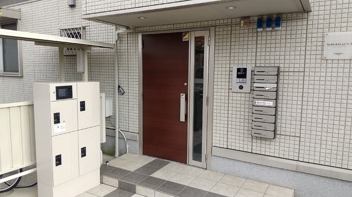 14/19 エントランス