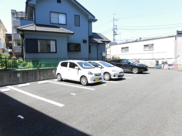 19/27 駐車場