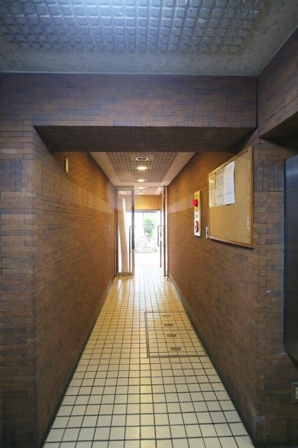 3/5 エントランス