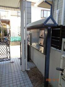 2/2 エントランス