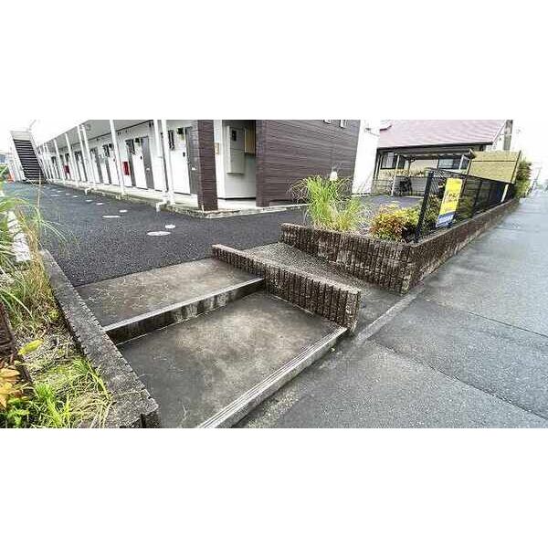 3/4 エントランス