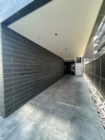 15/15 エントランス