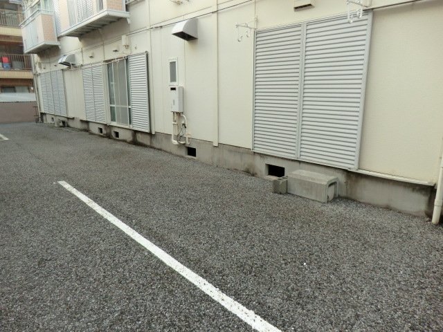 14/22 駐車場