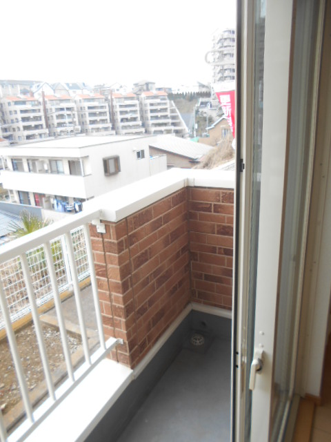 23/30 バルコニー