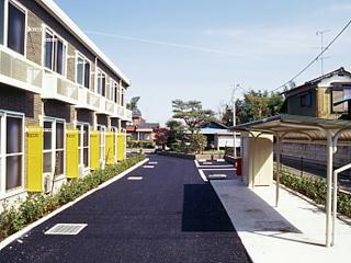 13/15 エントランス