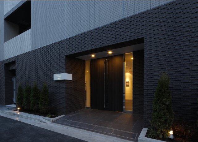 22/22 エントランス