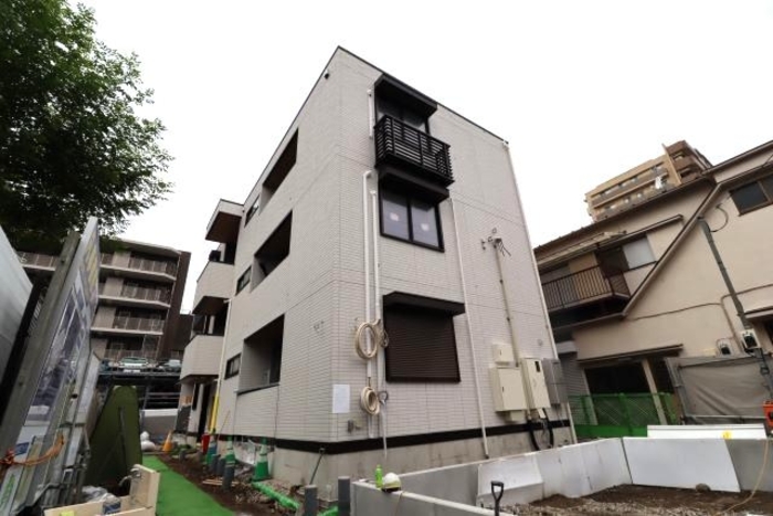 With Grace Heavenの外観