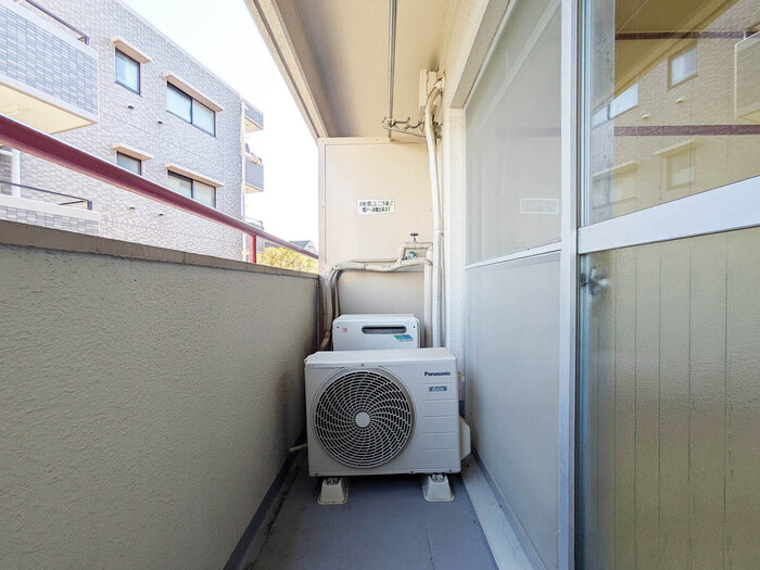 19/24 バルコニー