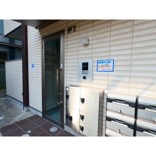 2/10 エントランス