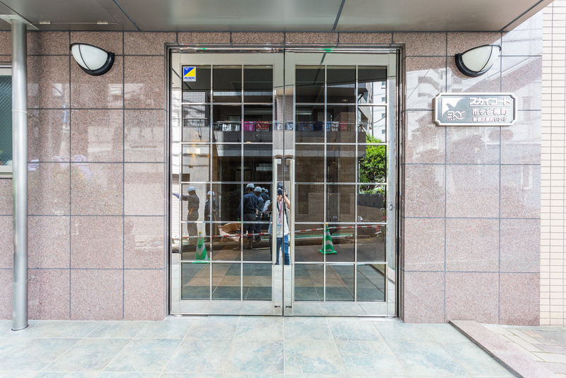 2/2 エントランス