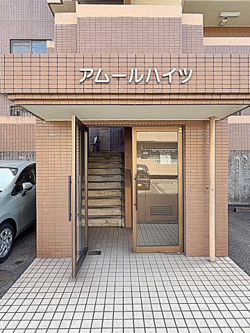 2/3 エントランス