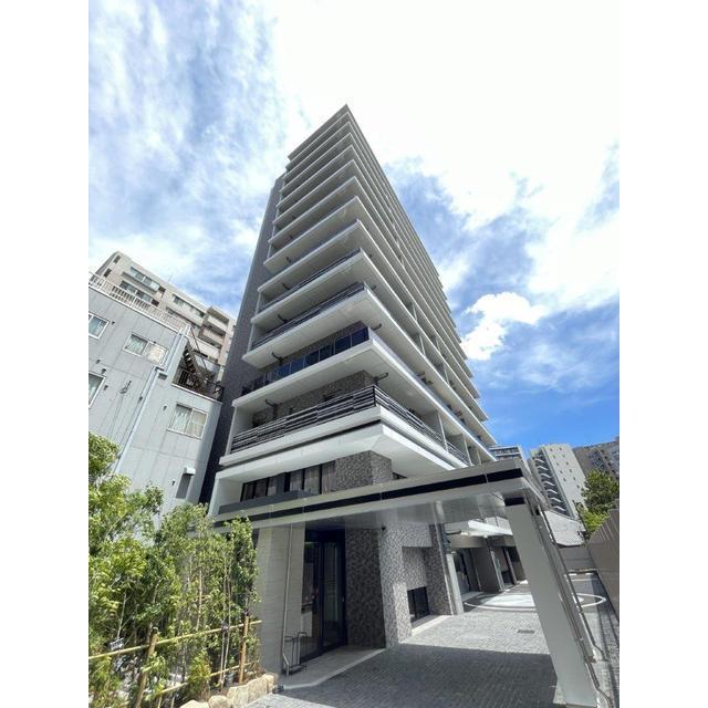 16/16 エントランス