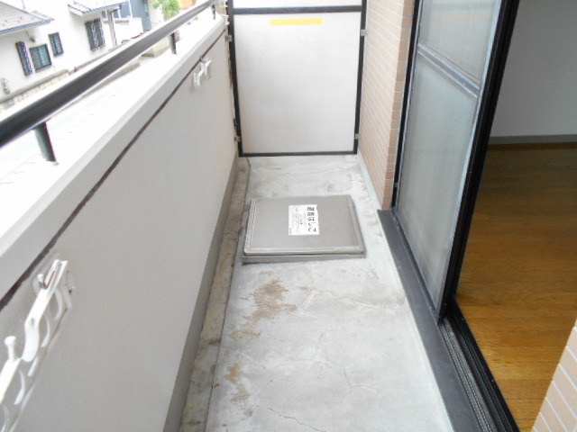 18/25 バルコニー