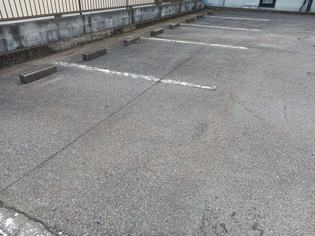 14/20 駐車場