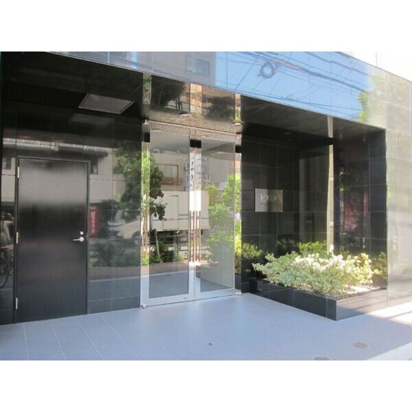 4/5 エントランス