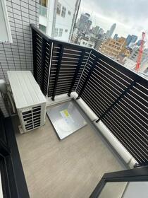 13/16 バルコニー