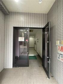 15/15 エントランス