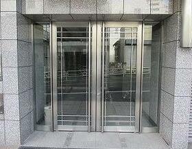 4/4 エントランス