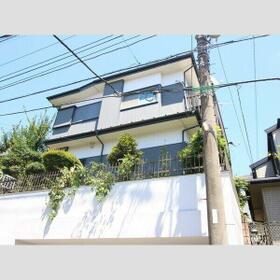 5/5 エントランス