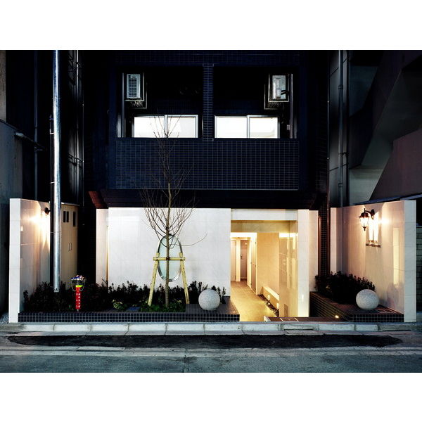 17/17 エントランス