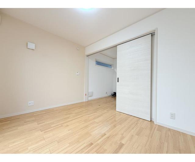 23/29 リビング/ダイニング