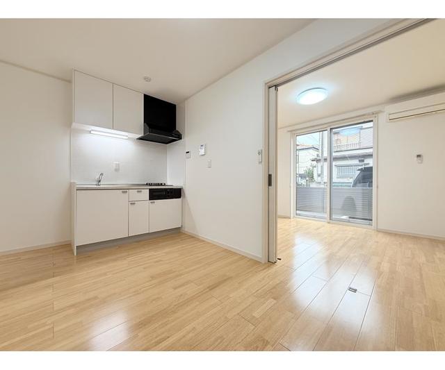 24/29 リビング/ダイニング