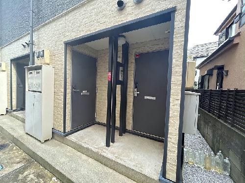 8/8 エントランス