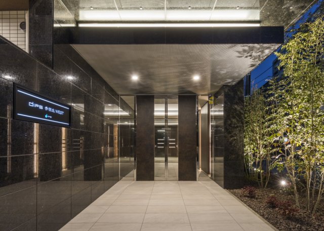 19/21 エントランス