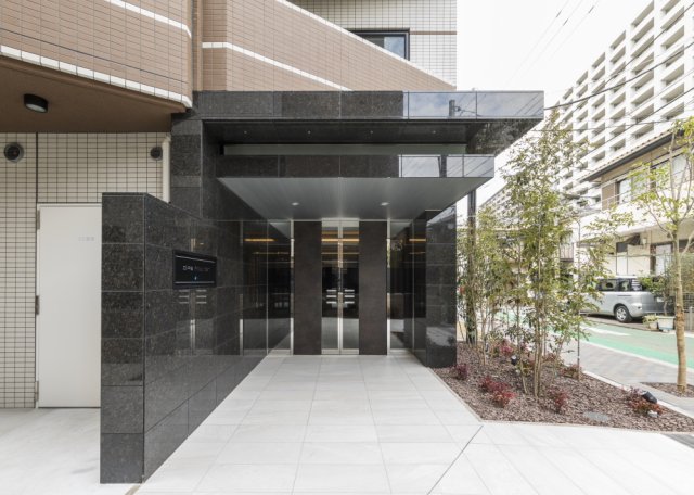 4/5 エントランス