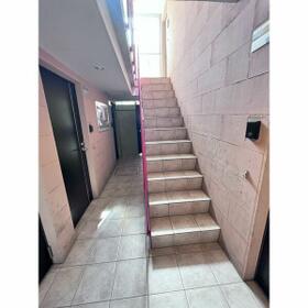 8/8 エントランス