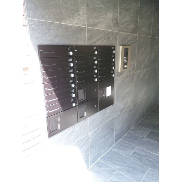 2/10 エントランス