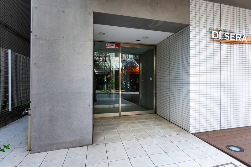 2/2 エントランス