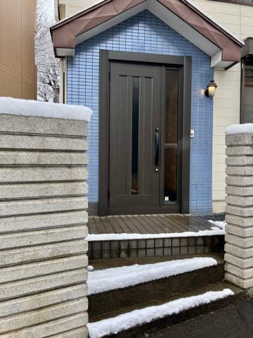 17/17 エントランス