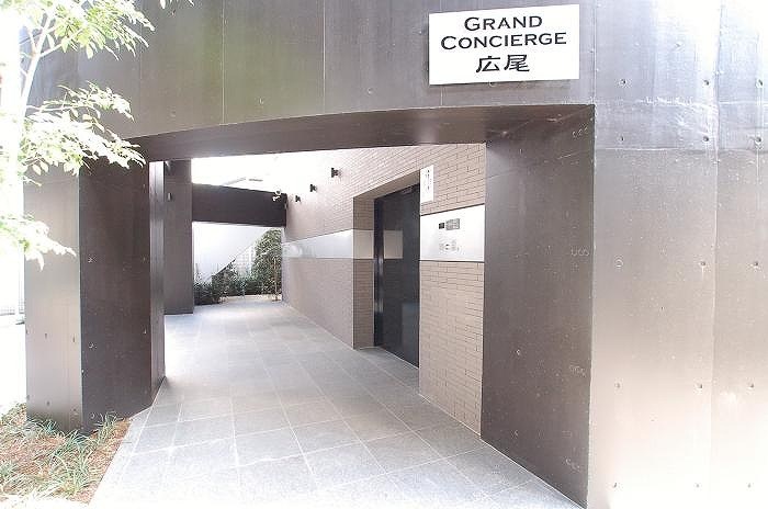 2/10 エントランス