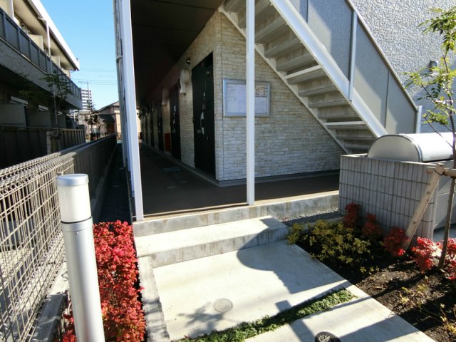 19/29 エントランス