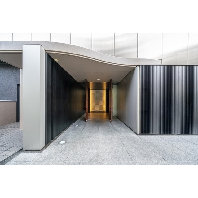 15/15 エントランス