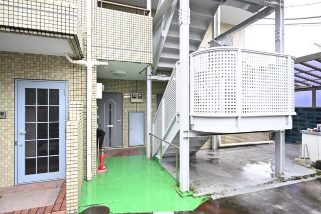 4/6 エントランス