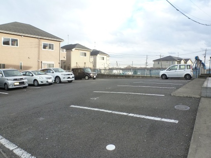 8/17 駐車場