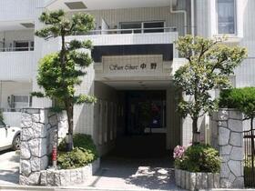 2/2 エントランス